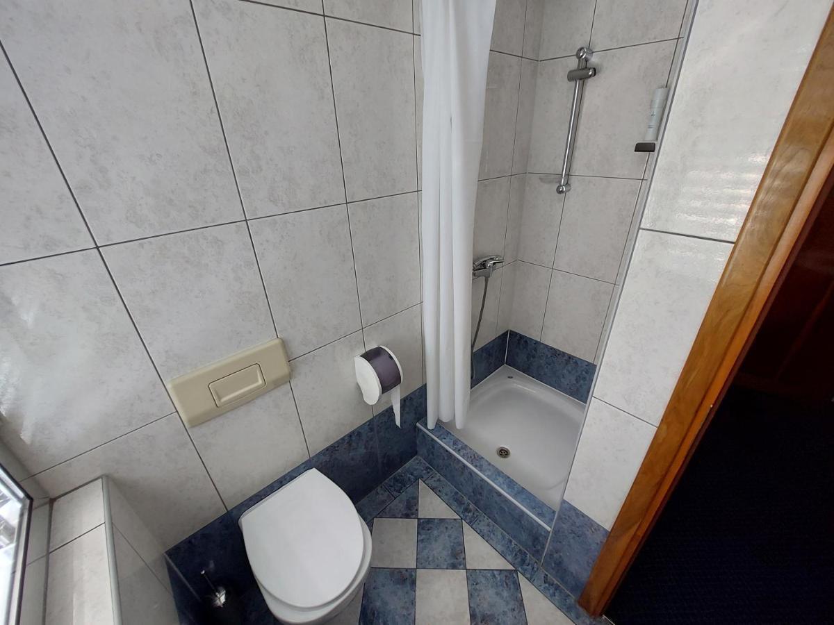 Hotel Brass- Free Parking Saraybosna Dış mekan fotoğraf