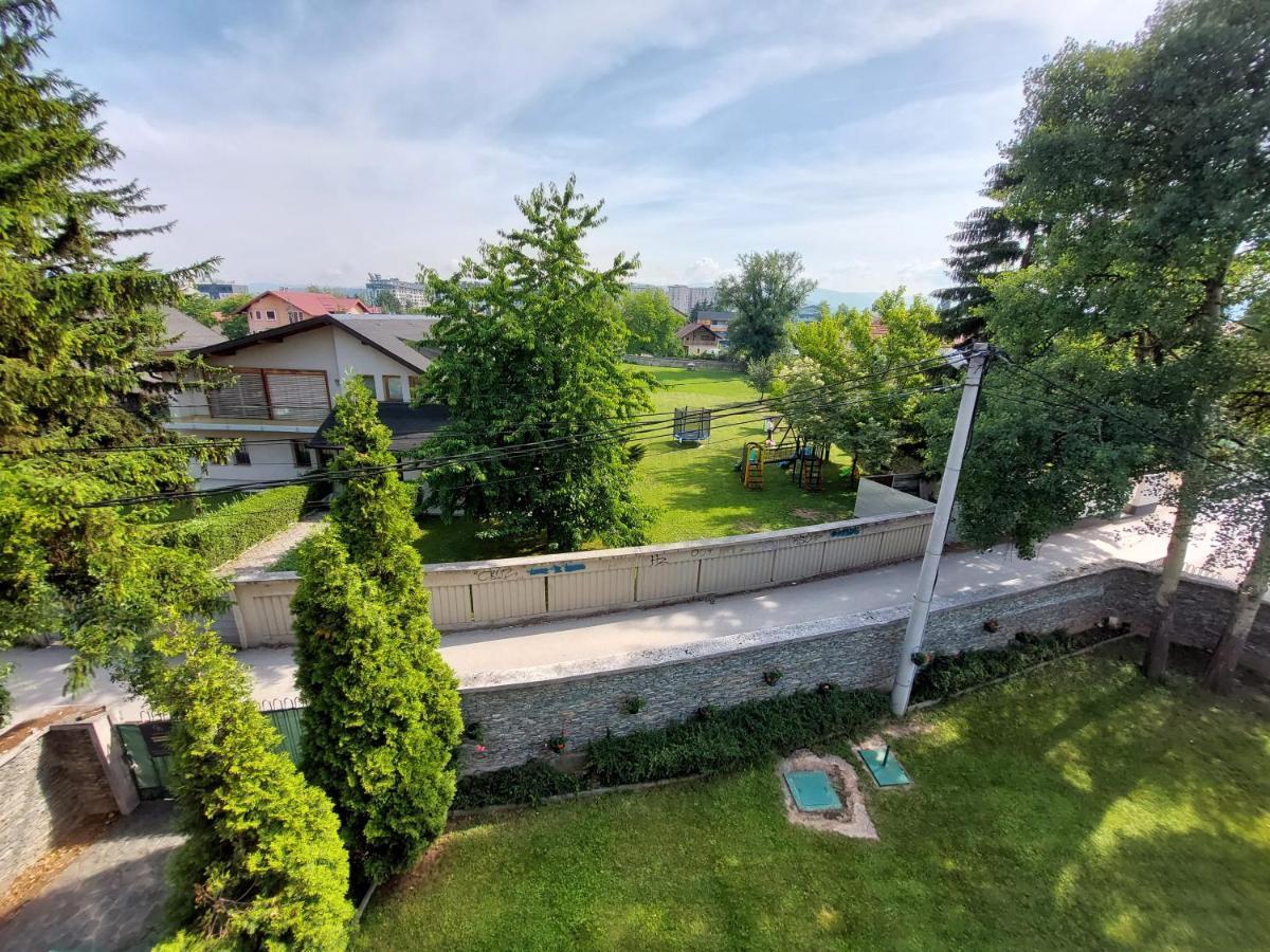 Hotel Brass- Free Parking Saraybosna Dış mekan fotoğraf