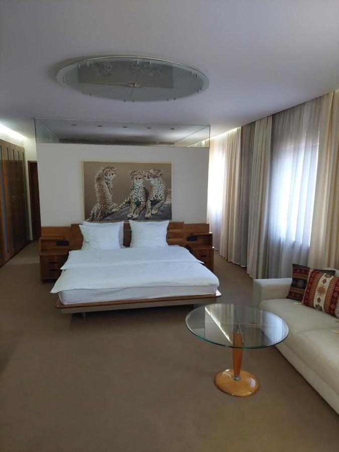 Hotel Brass- Free Parking Saraybosna Dış mekan fotoğraf